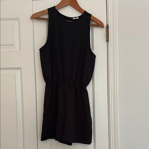 Wilfred Charcoal Textured Top